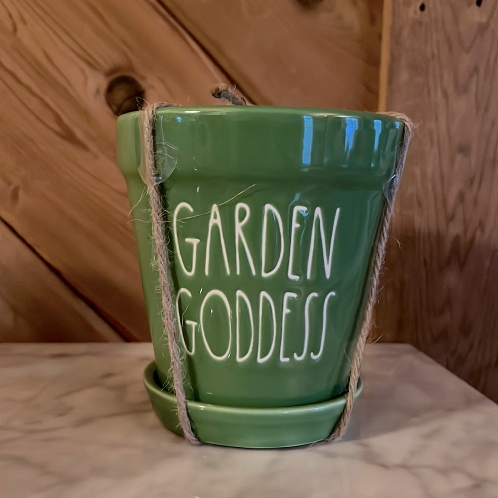 Rae Dunn Garden Goddess planter